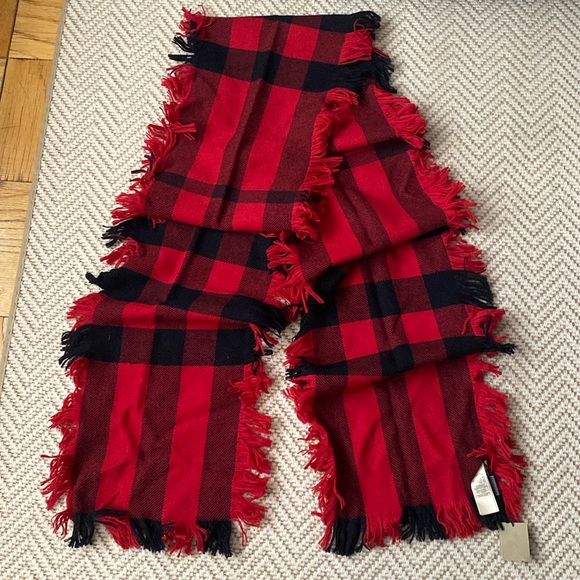 NWT Burberry Unisex Nova Plaid Red Half Mega Fashion Fringe Wool Scarf Wrap - Picture 1 of 10